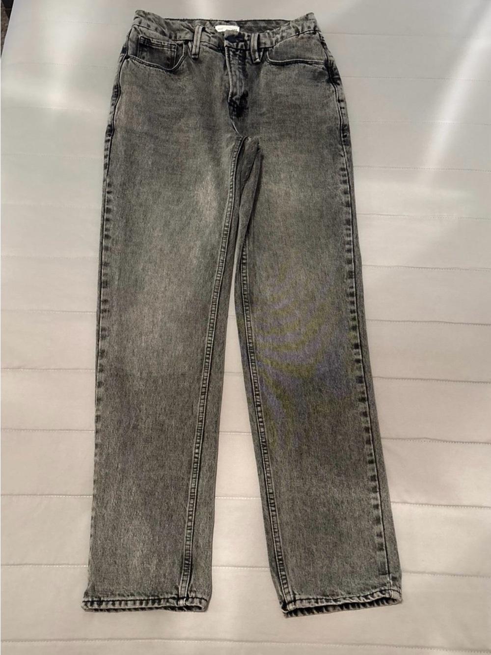 Good American 90’s Icon Black Faded Straight Jeans